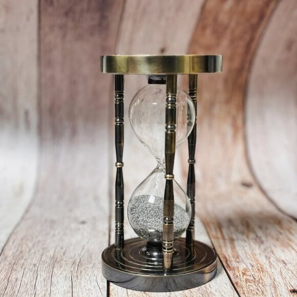 Solid Brass Chess Sand Timer Engraved Hourglass Enthusiasts Unique Gift for Him - Picture 3 of 7